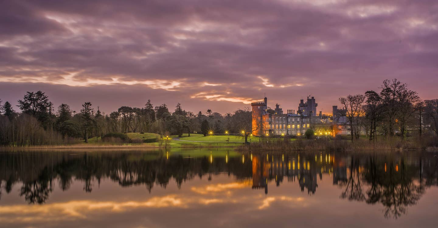 Exterior%2BCastle%2BMoody%2BPink%2Bshades%2B%284%29.jpg