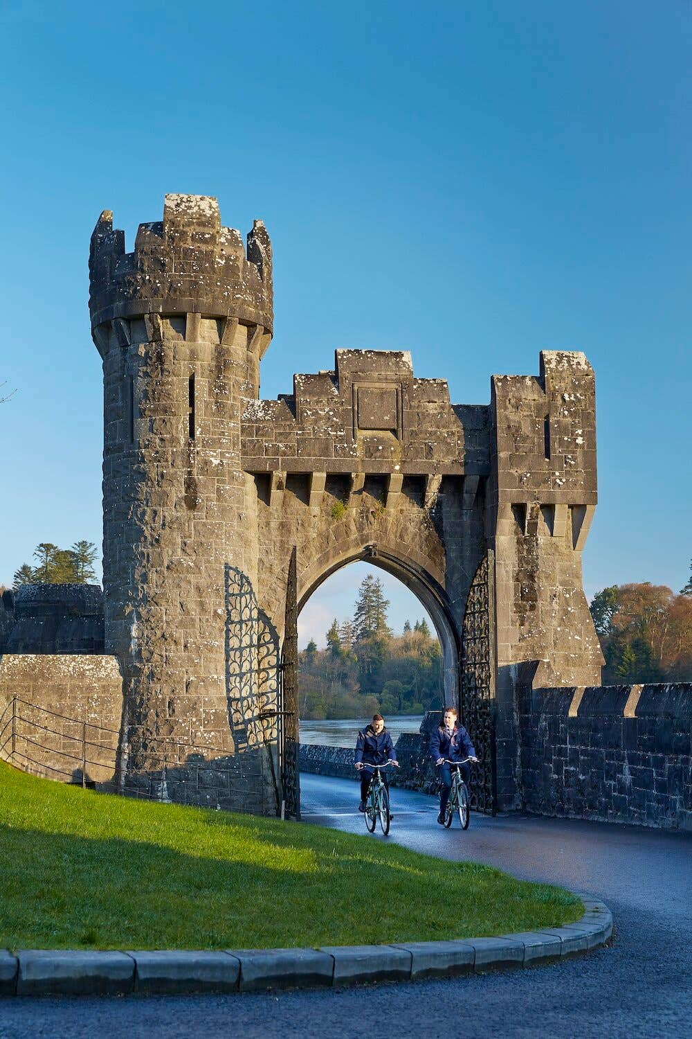 Ashford%2BCastle%2Bcycling.jpg
