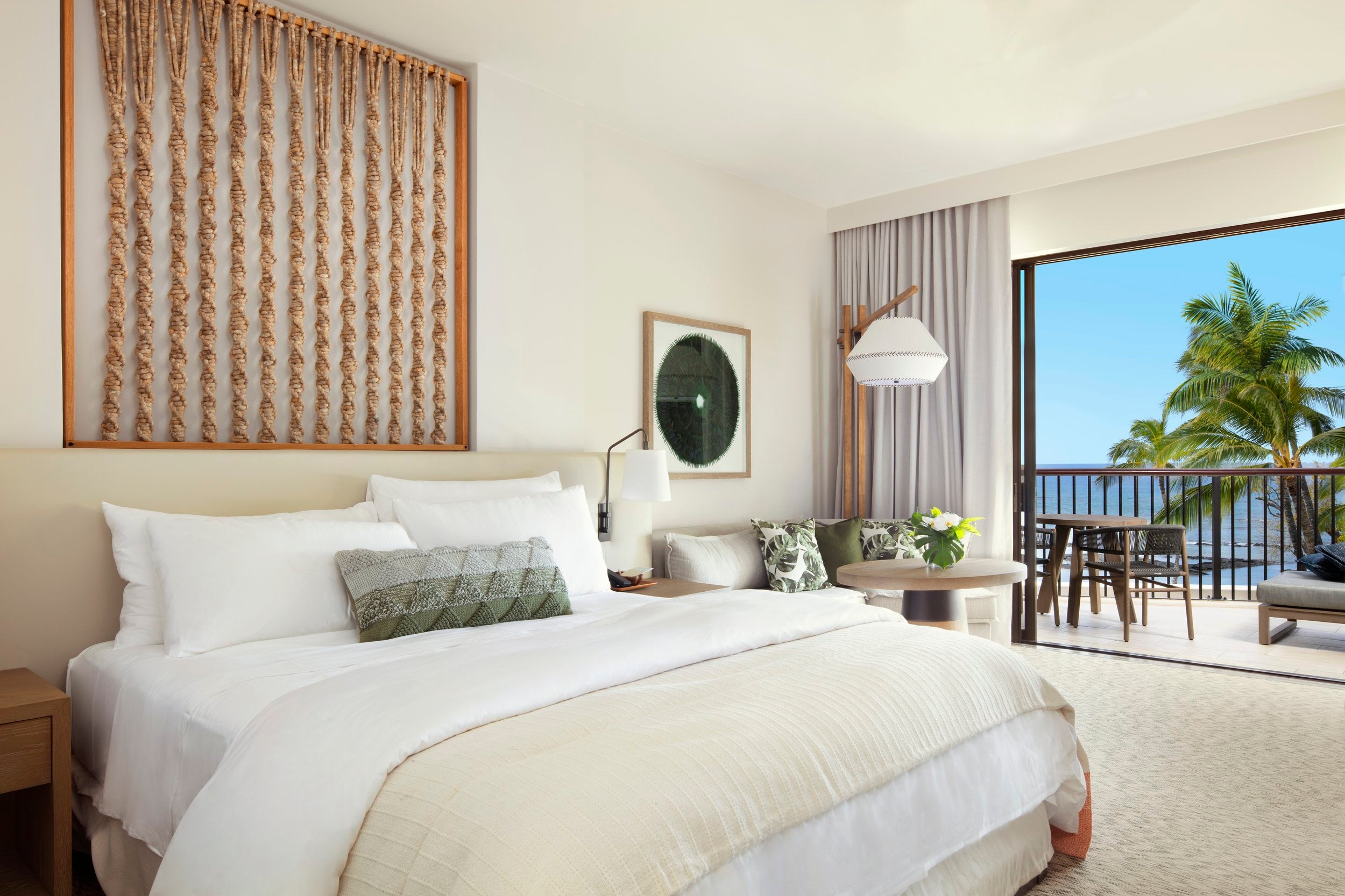 MNL_Accommodations_Guestroom_Oceanfront_King_Bedroom_340_2020_001%2B%281%29.jpg