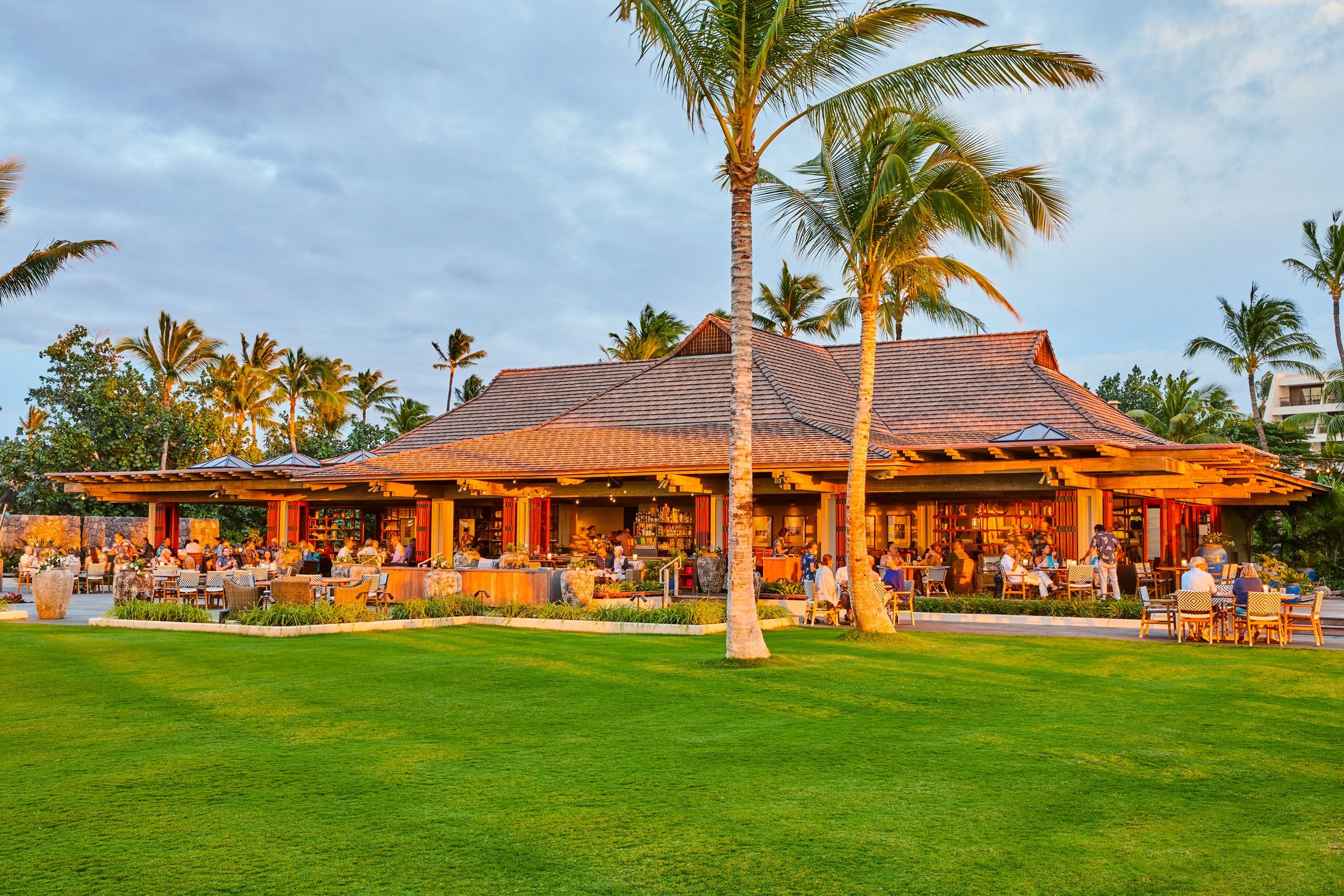 MNL_Dine_Canoe-House_Exterior_2021_016.jpg