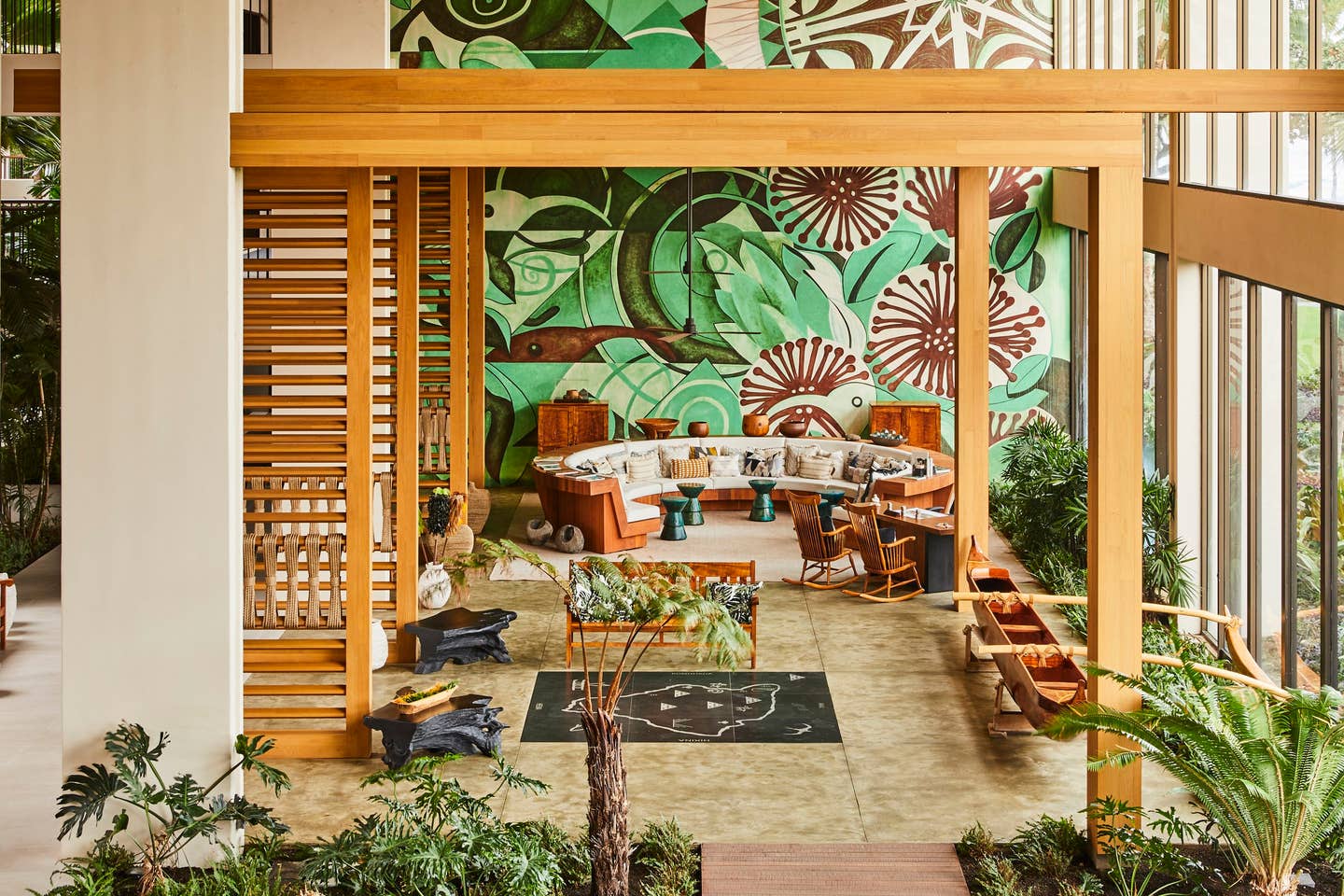 MNL_Public-Spaces_Lobby_Halau_North-Lanai_2021_002.jpg