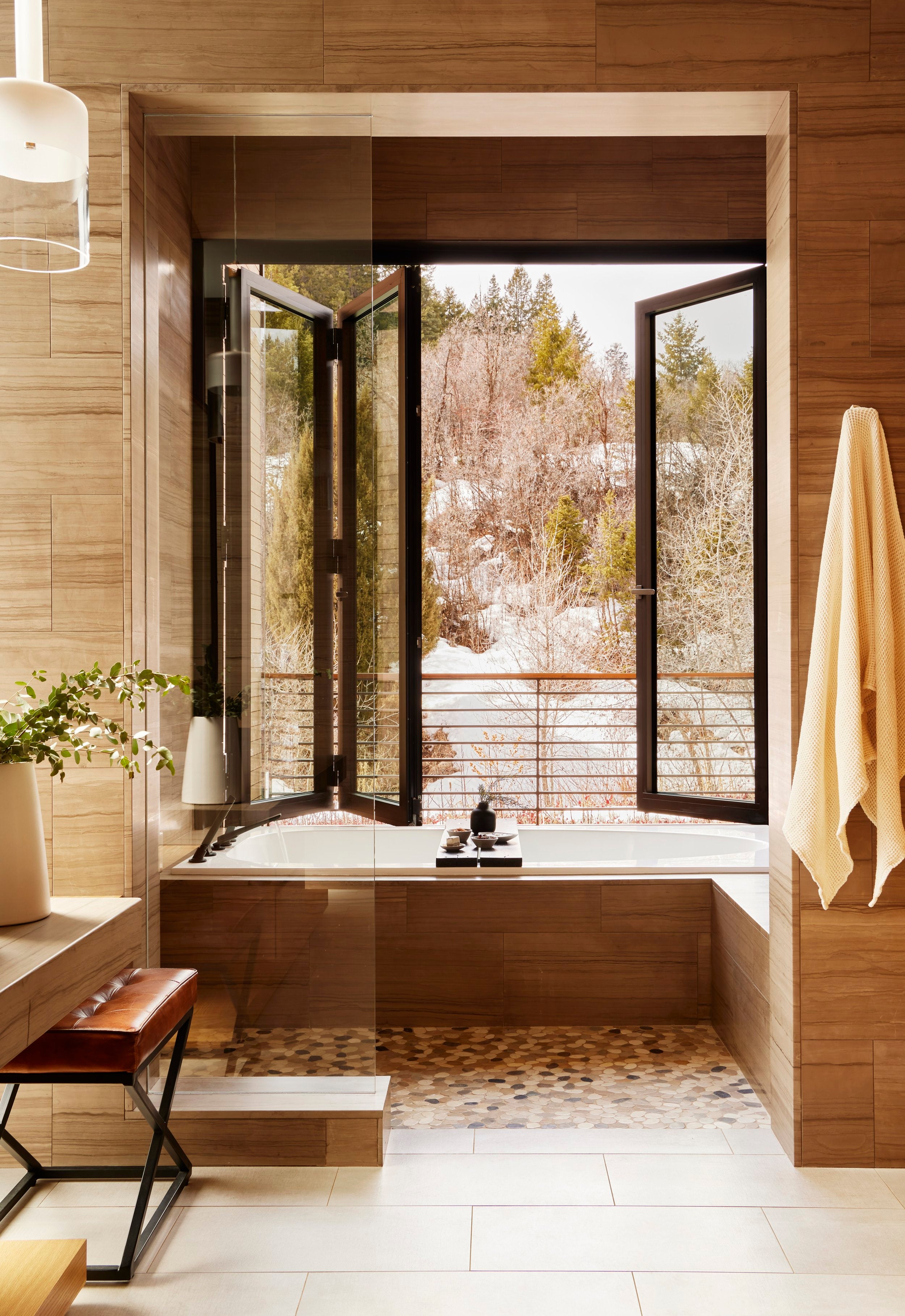 BSK_Accommodations_Creek-House-Bathroom_2021_2.jpg